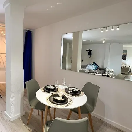 - 201 Apartment